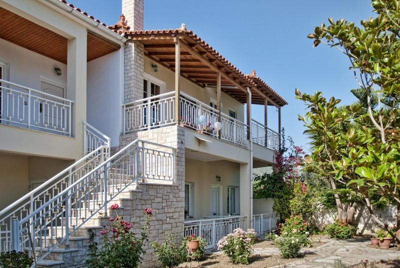 Samos Apartments Kampos Marathokampou Eksteriør bilde